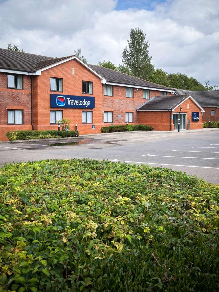 Travelodge Buckingham Extérieur photo