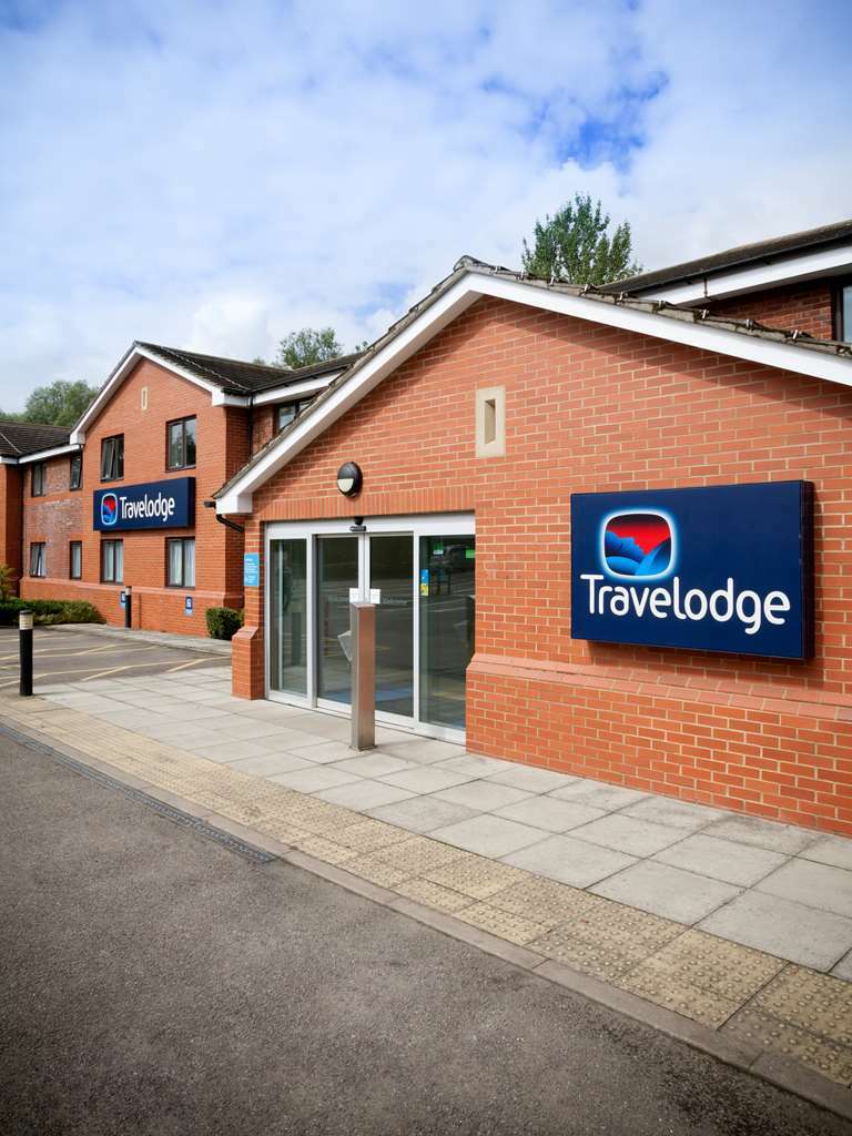 Travelodge Buckingham Extérieur photo